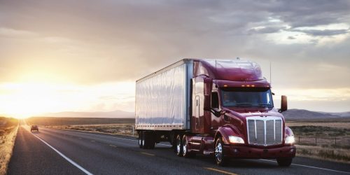 4-front-view-of-a-commercial-truck-on-the-road-at-sunset-in-eastern-washington-usa-e1665412064608.jpg